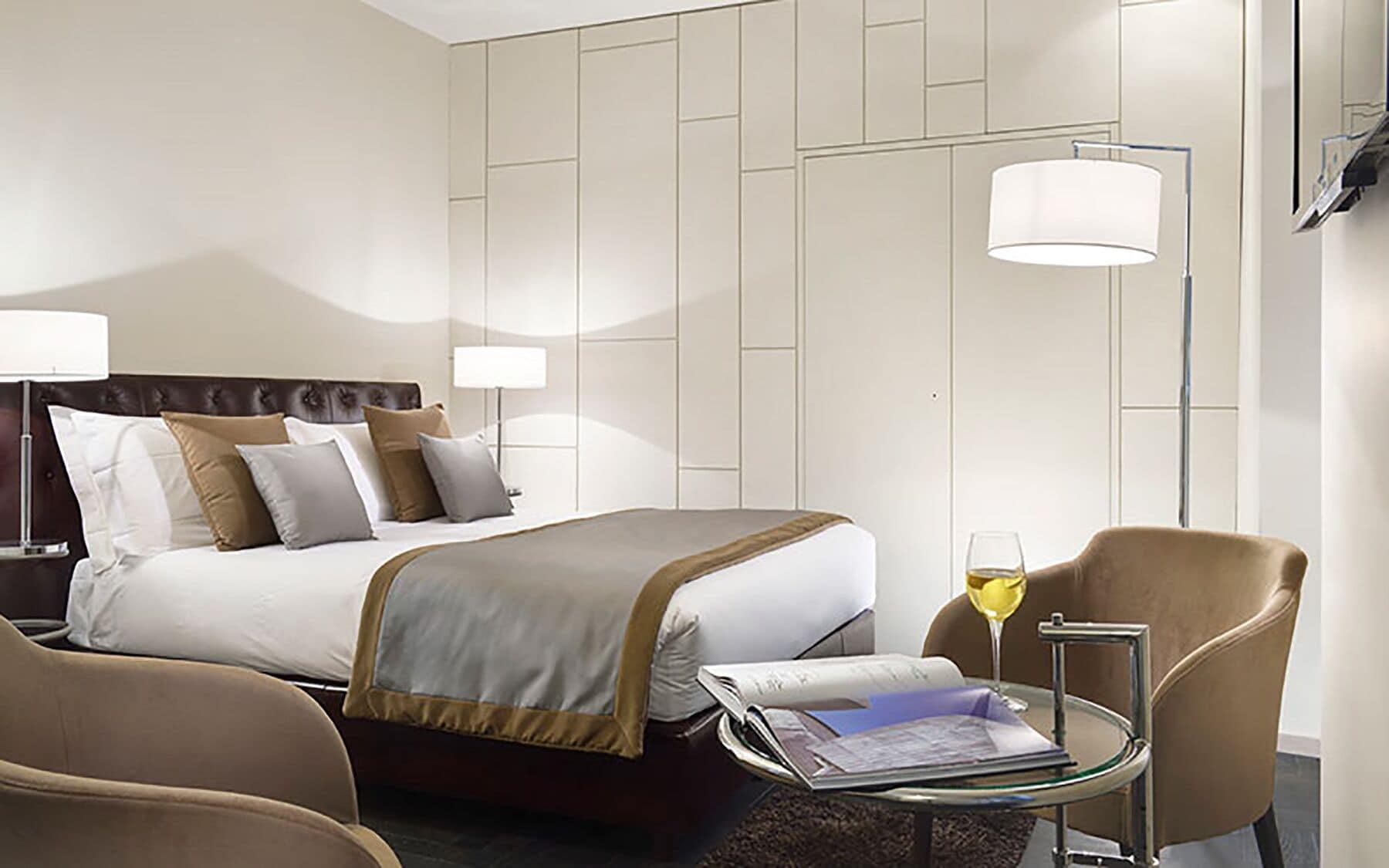 Piazza Del Gesu' Luxury Suites Rome Exterior photo